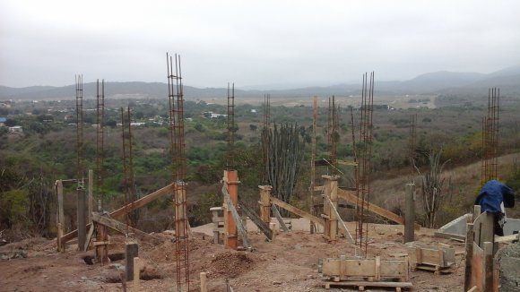 Casita columns going up